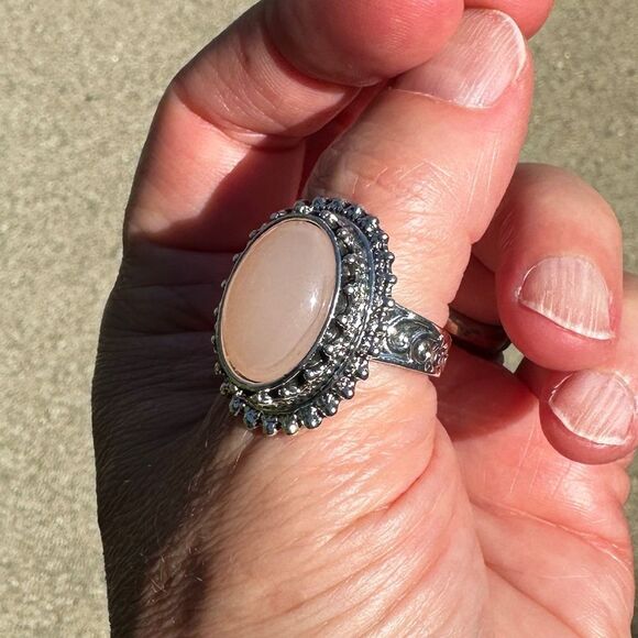 NEW Oval Peach Pink Cream Rose Quartz Vintage-inspired Silver Art Deco Ring Sz 9 - Picture 12 of 13